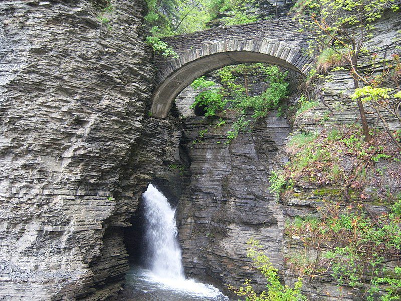 Watkins_Glen_State_Park,_New_York