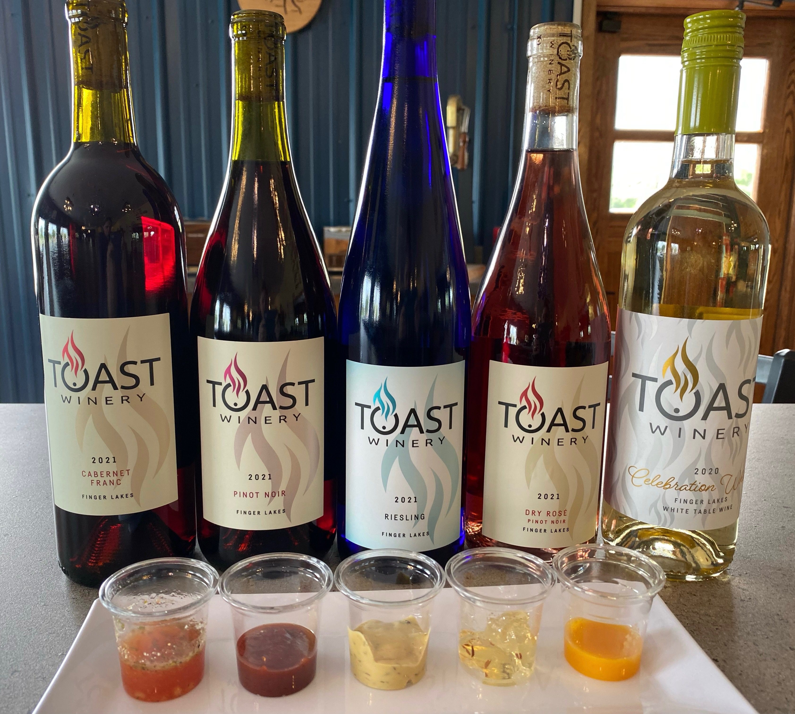Toast Winery wines paired with 5 unique dips and sauces